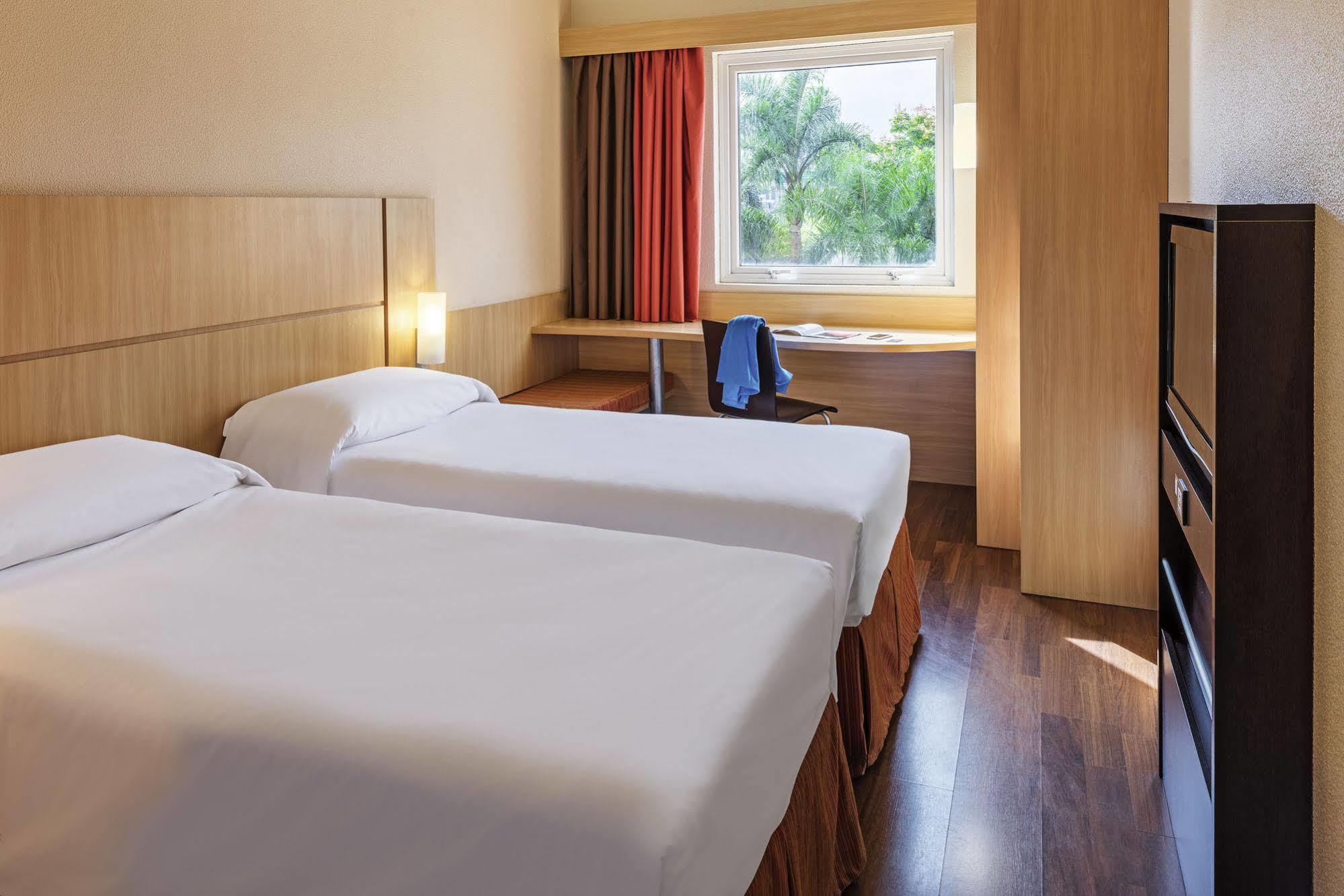 Ibis Nantes Centre Tour Bretagne Hotel Luaran gambar
